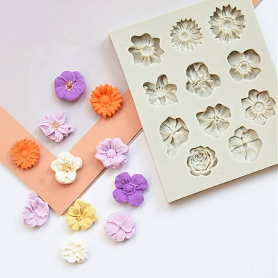 Silikónová miniformička ruže IV.